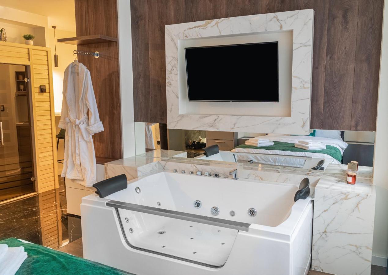 9 Nine - Luxury Apartments&Suites Belgrade Extérieur photo
