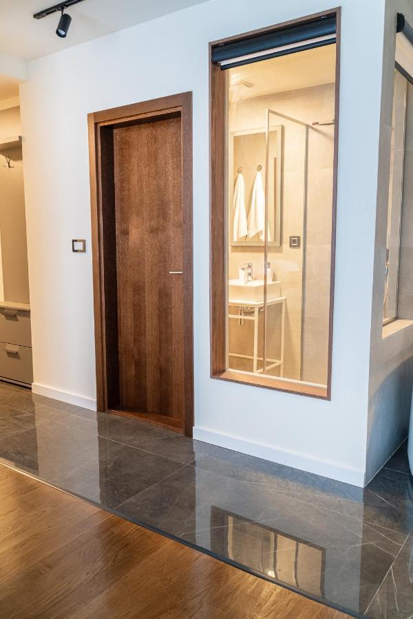 9 Nine - Luxury Apartments&Suites Belgrade Extérieur photo
