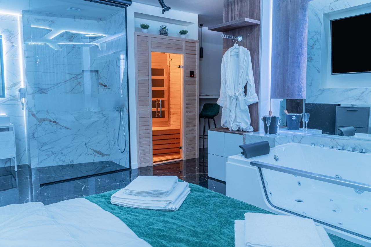 9 Nine - Luxury Apartments&Suites Belgrade Extérieur photo