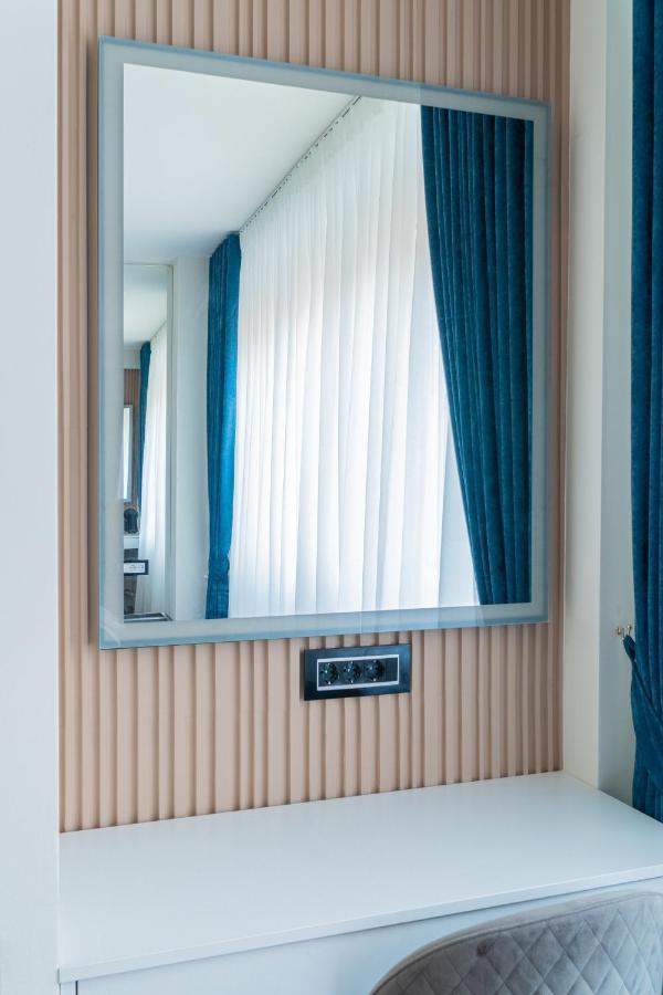 9 Nine - Luxury Apartments&Suites Belgrade Extérieur photo