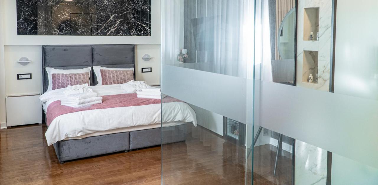 9 Nine - Luxury Apartments&Suites Belgrade Extérieur photo