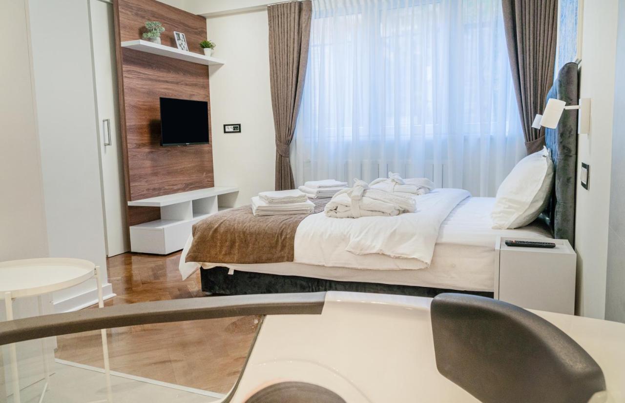 9 Nine - Luxury Apartments&Suites Belgrade Extérieur photo