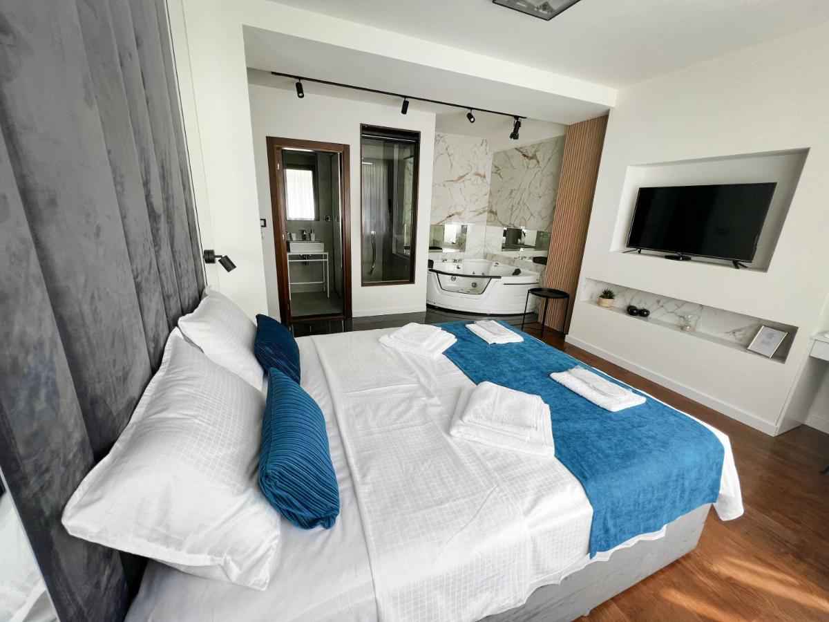 9 Nine - Luxury Apartments&Suites Belgrade Extérieur photo